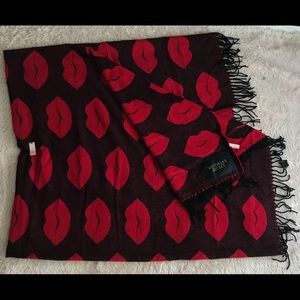 Victoria’s Secret blanket